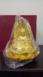 Tượng phật trong xe